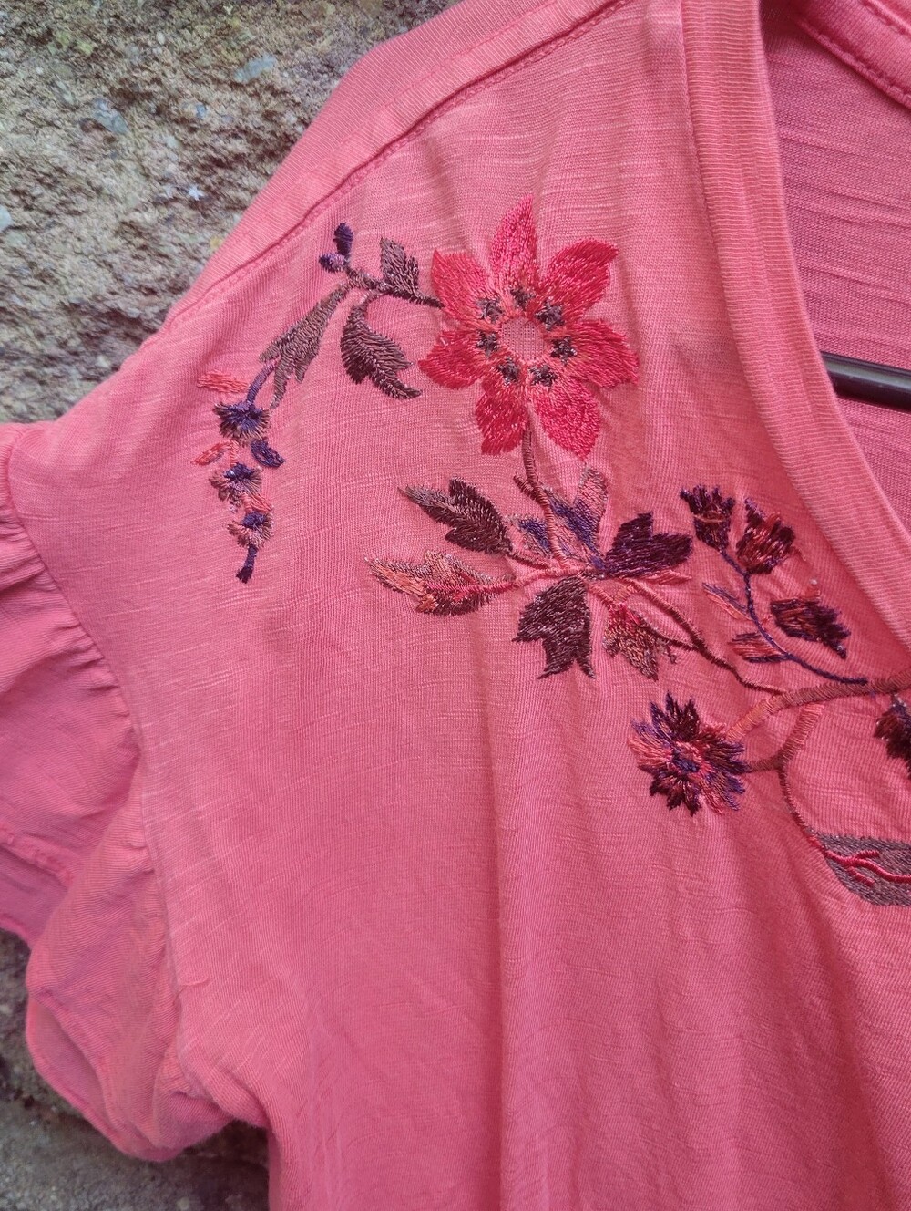 Sundance catalog women's embroidered layered flutter sleeve coral pink Tshirt M - Picture 3 of 14